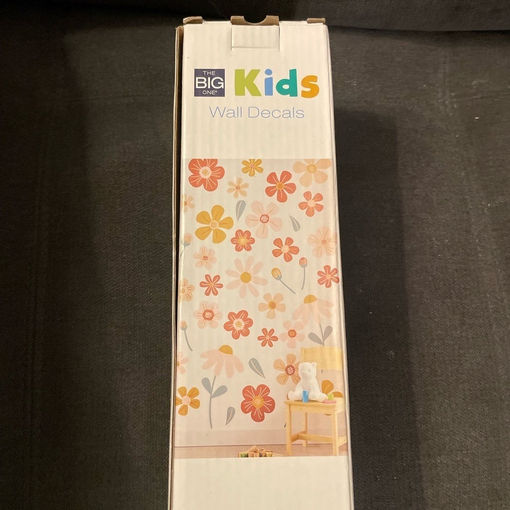 Big Kids Floral Wall Decals - Picture 3 of 3